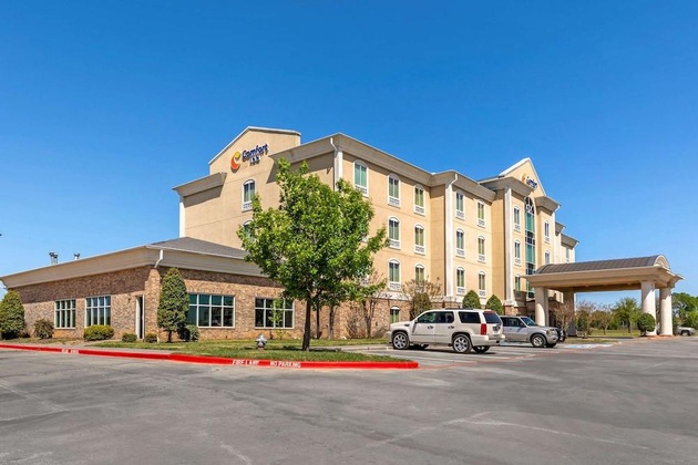 Gallery - Lake Texoma Inn And Suites To Match Ihg