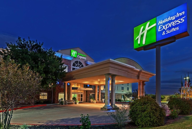 Gallery - Holiday Inn Express & Suites Eagle Pass By Ihg