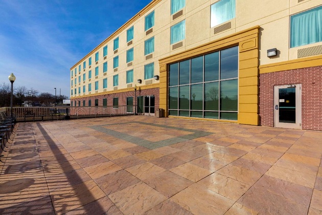 Gallery - Comfort Suites Manassas