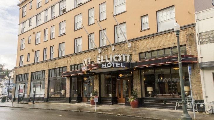 Gallery - Hotel Elliott