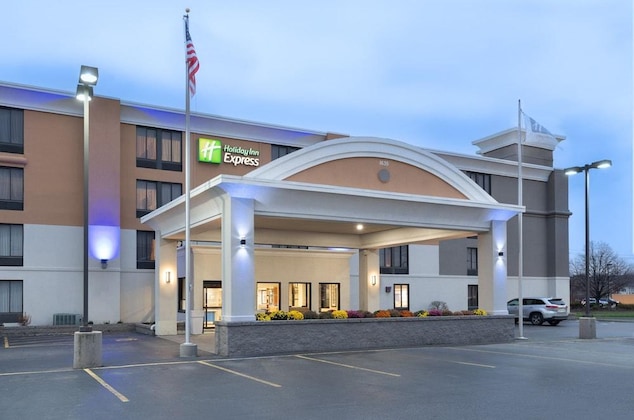 Gallery - Holiday Inn Express Rochester - Greece By Ihg