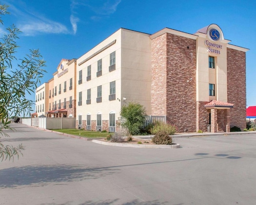 Gallery - Comfort Suites