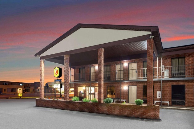 Gallery - Super 8 By Wyndham Sandusky