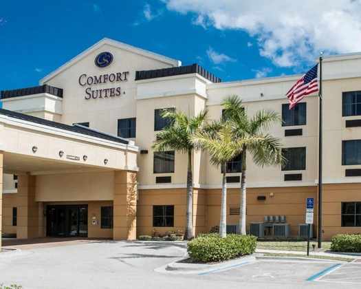 Gallery - Comfort Suites Vero Beach