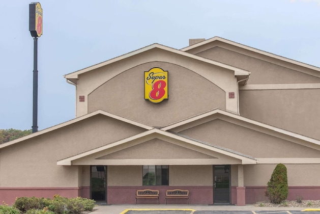 Gallery - Super 8 By Wyndham Youngstown Austintown