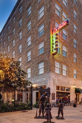 Gallery - Lasalle Boutique Hotel And The Downtown Elixir And Spirits