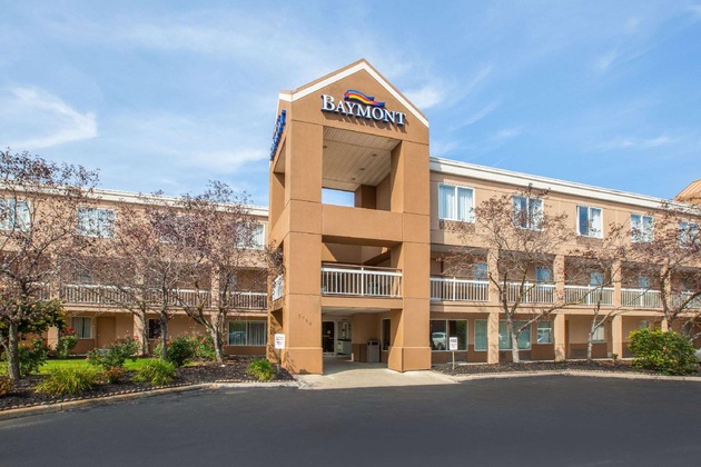 Gallery - Baymont By Wyndham Canton