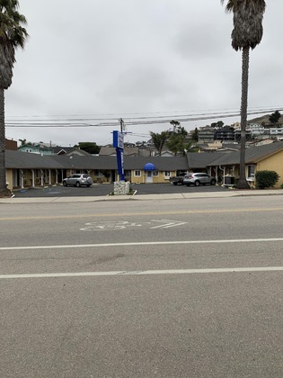 Gallery - Central Coast Inn
