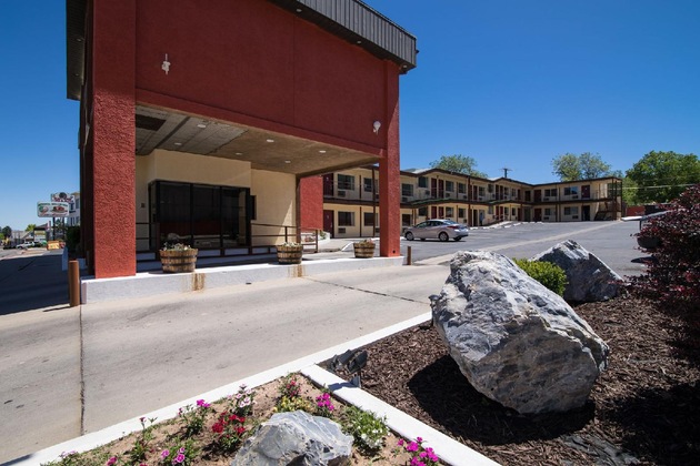 Gallery - Cedar Lodge