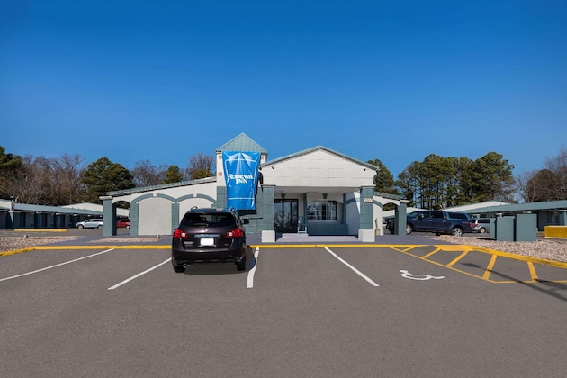 Gallery - Rodeway Inn Charlotte Airport Area