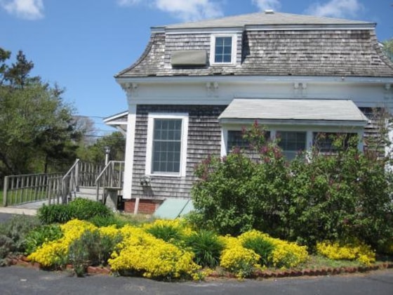 Gallery - The Chatham Motel