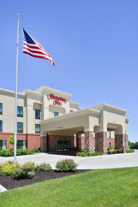 Gallery - Hampton Inn Clinton