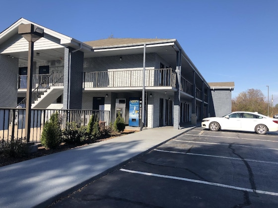 Gallery - Quality Inn Clinton
