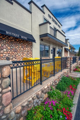 Gallery - The Tavern Hotel