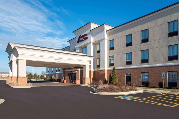 Gallery - Hampton Inn & Suites Danville