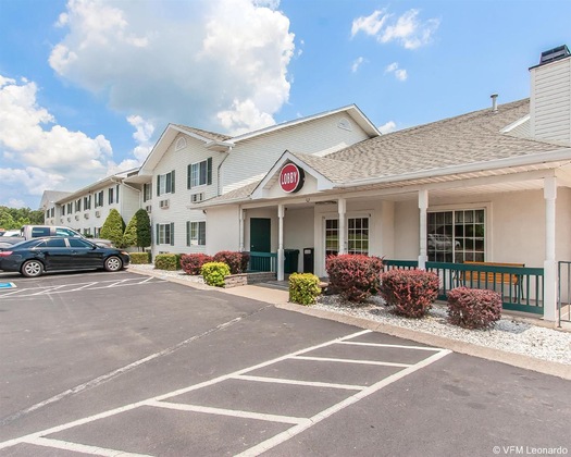 Gallery - Econo Lodge Inn And Suites