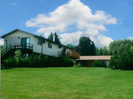 Gallery - The Trailside Hotel