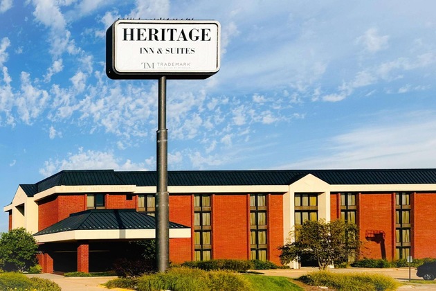 Gallery - Heritage Inn & Suites St. Louis Fenton, Trademark By Wyndham