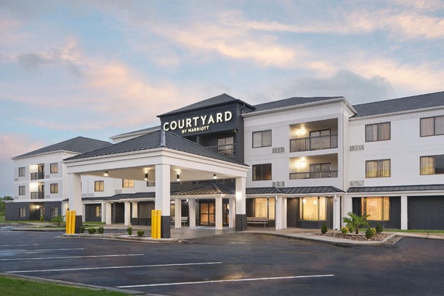Gallery - Courtyard By Marriott Florence