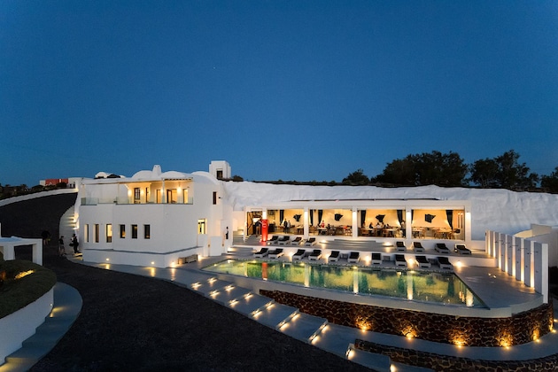 Gallery - Grand Ambassador Santorini Hotel