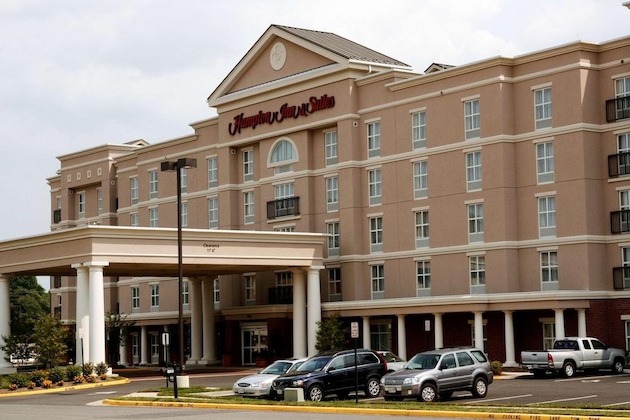 Gallery - Hampton Inn & Suites Fredericksburg