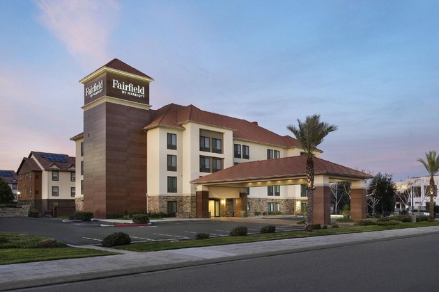 Gallery - Fairfield Inn & Suites Fresno River Park