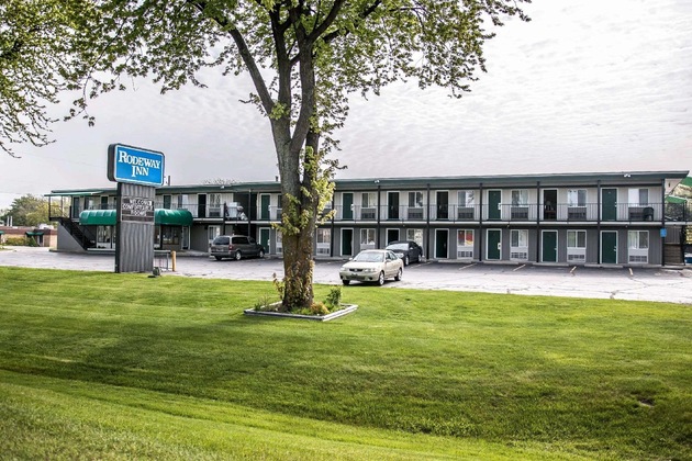 Gallery - Rodeway Inn