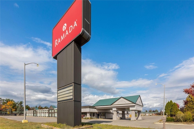 Gallery - Ramada By Wyndham Grayling Hotel & Conference Center