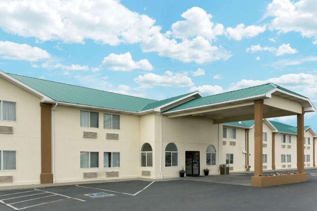Gallery - Super 8 By Wyndham Green River