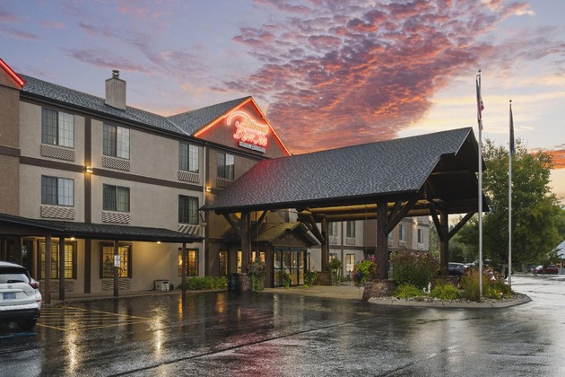 Gallery - Bitterroot River Inn & Conference Center