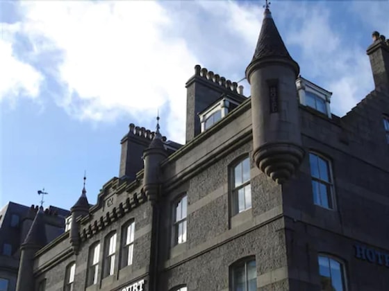 Gallery - Aberdeen House
