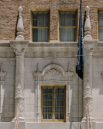 Gallery - Club Quarters Hotel Downtown, Houston