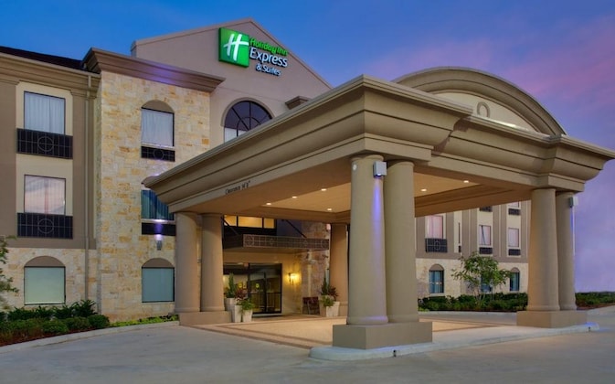 Gallery - Holiday Inn Express & Suites Energy Corridor West Oaks, An Ihg Hotel