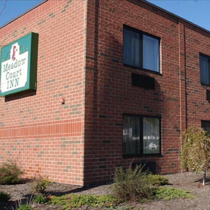 Gallery - Meadow Court Inn