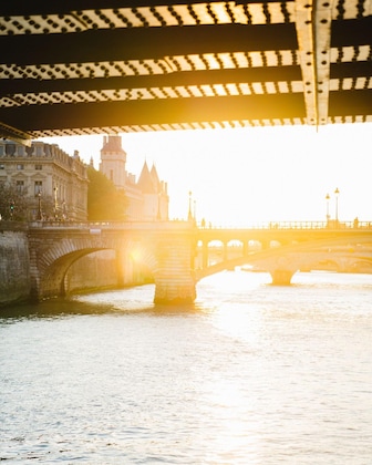 Gallery - Vip Paris Yacht Hotel