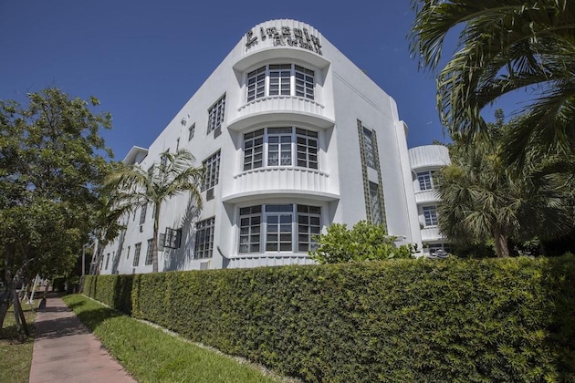 Gallery - Lincoln Arms Suites