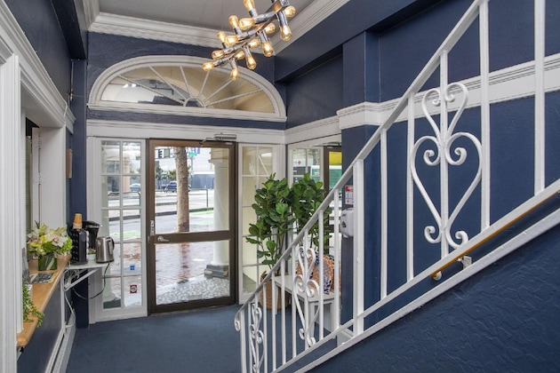 Gallery - Edwardian Hotel