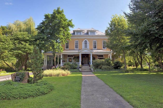 Gallery - Beall Mansion An Elegant Bed & Breakfast Inn