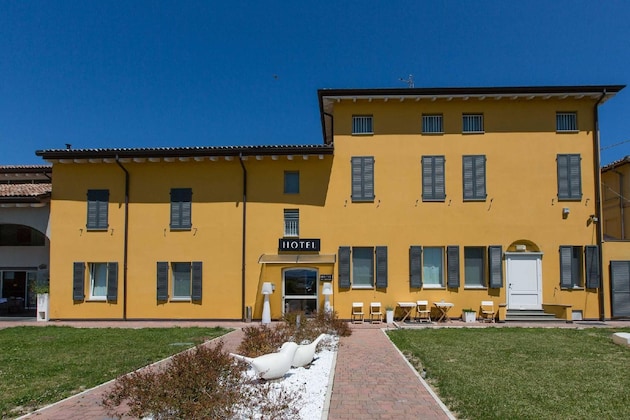 Gallery - Hotel Forlanini52 Parma