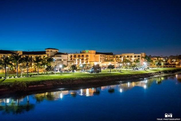 Gallery - Courtyard By Marriott San Diego Airport Liberty Station