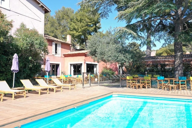 Gallery - Les Jardins De Cassis - Parking Jacuzzi Piscine Chauffée