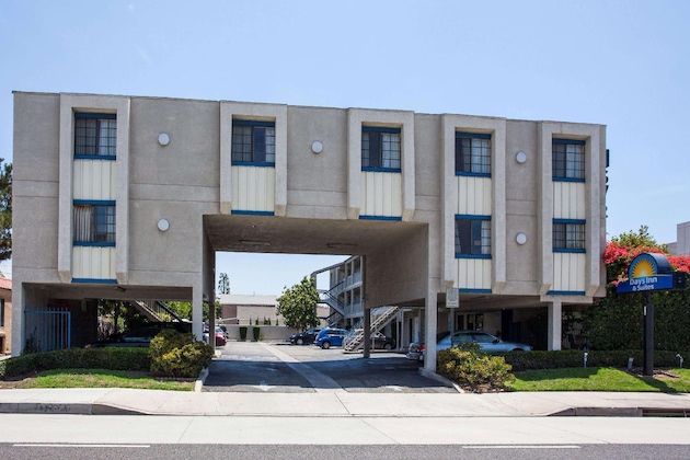 Gallery - Days Inn By Wyndham Orange Anaheim