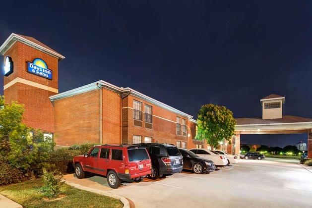 Gallery - Days Inn By Wyndham Dallas Plano
