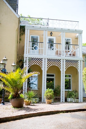 Gallery - Orestone Manor