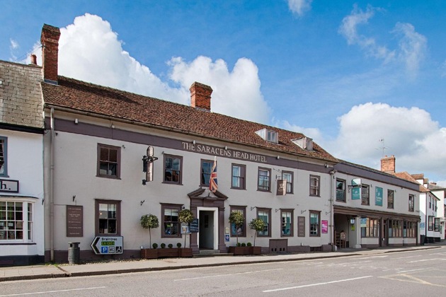 Gallery - Saracens Head Hotel