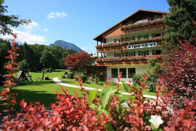 Gallery - Alm- & Wellnesshotel Alpenhof
