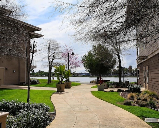 Gallery - Best Western Plus Bayside Hotel