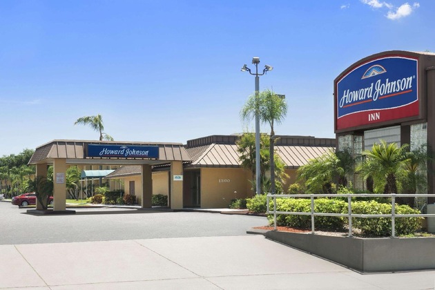 Gallery - Howard Johnson By Wyndham Winter Haven Fl