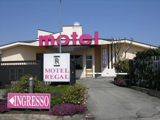 Gallery - Hotel Motel Regal