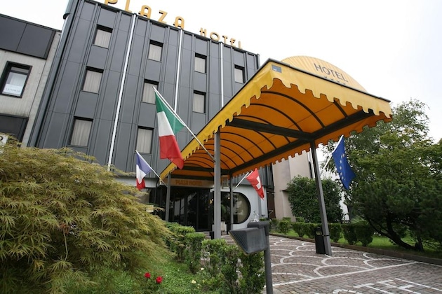 Gallery - Plaza